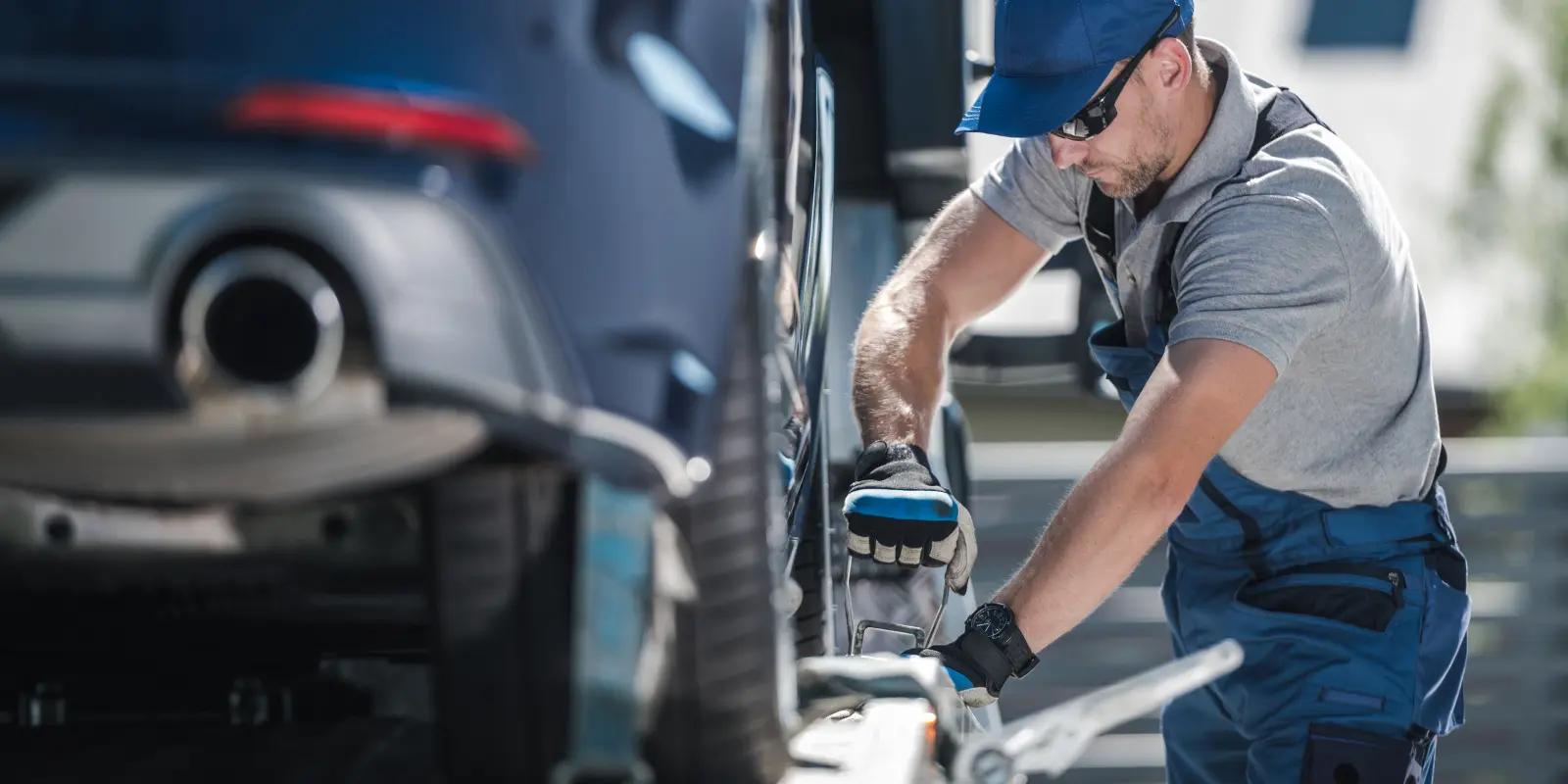 Евакуатор у Львові та області 24/7