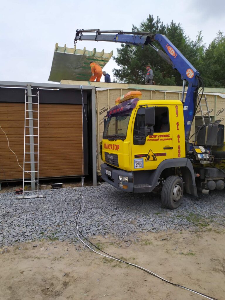 маніпулятор львів